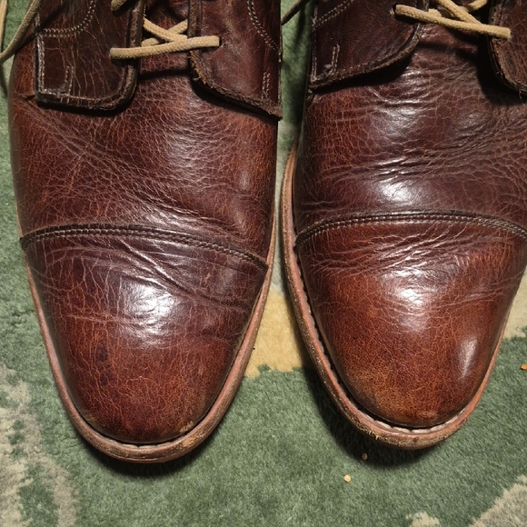 Oak Street Allen Edmonds Dark Brown Leather Shoe - Picture 3 of 8